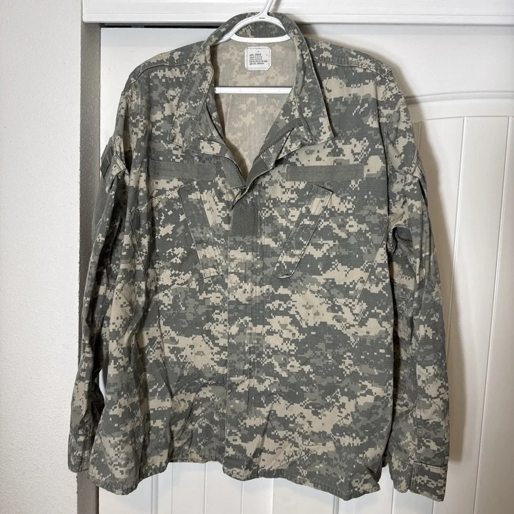 US Army ACU Jacket Digital Camo UCP Military Combat Coat L Regular